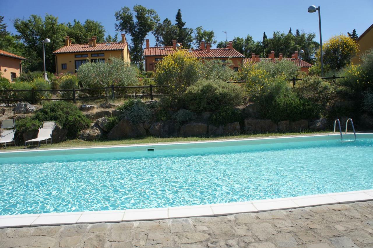 Villa Borgo La Fungaia Gambassi Terme Buitenkant foto