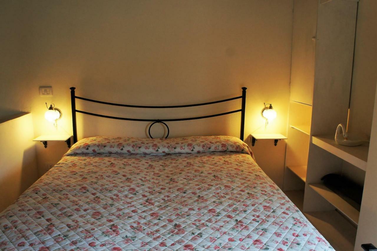 Villa Borgo La Fungaia Gambassi Terme Buitenkant foto
