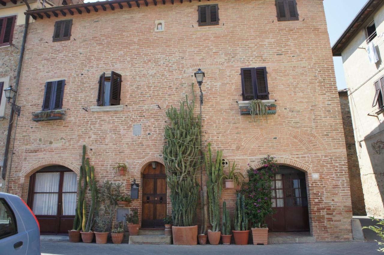 Villa Borgo La Fungaia Gambassi Terme Buitenkant foto