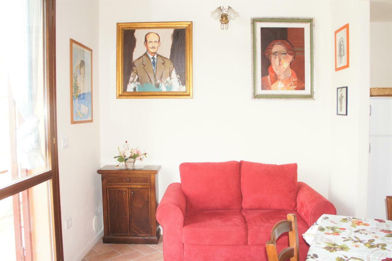 Villa Borgo La Fungaia Gambassi Terme Buitenkant foto